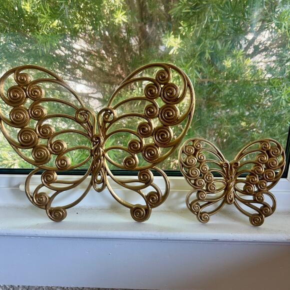 Mid Century Modern Burlwood Butterfly Wall Art Set of 2 - Picture 2 of 16